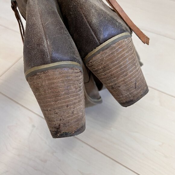 Dolce Vita DV Nubuk Leather Stacked Wooden Heel Booties Sz 10 - Picture 5 of 13